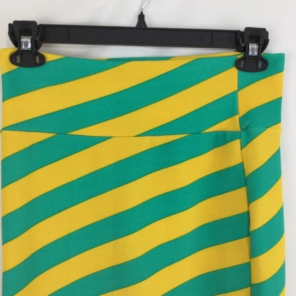 LuLaRoe Cassie Diagonal Stripe Pencil Skirt Small